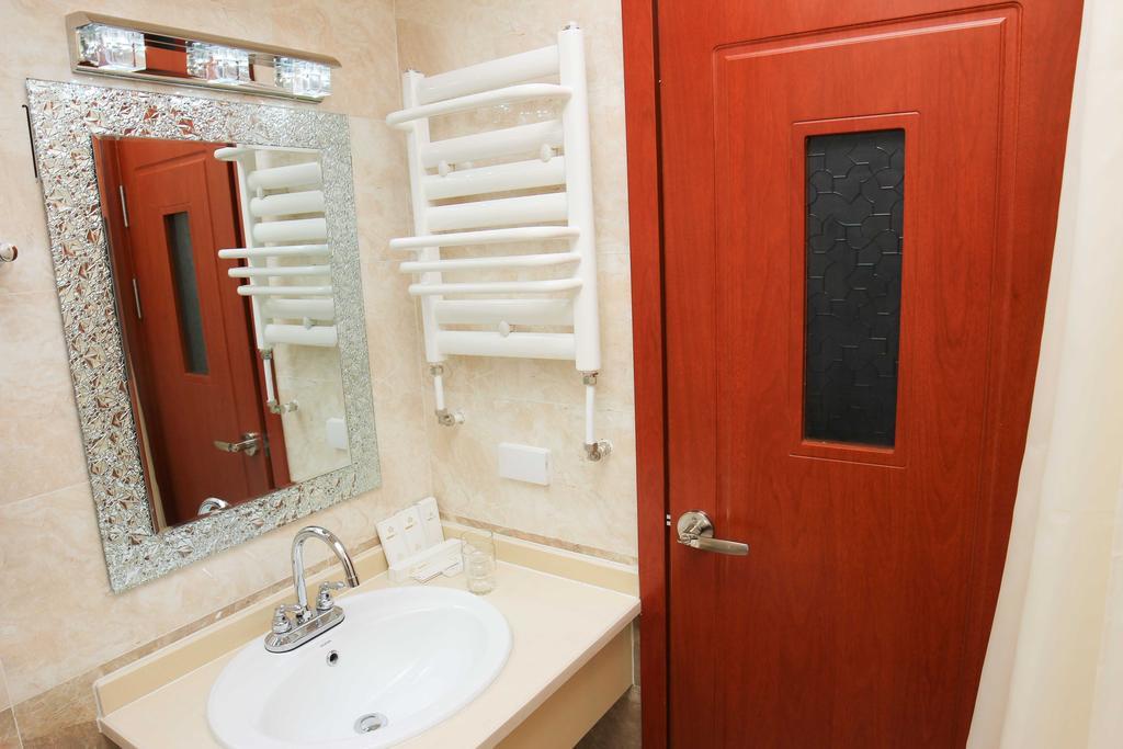 Guide Hotel Ulán Bator Habitación foto